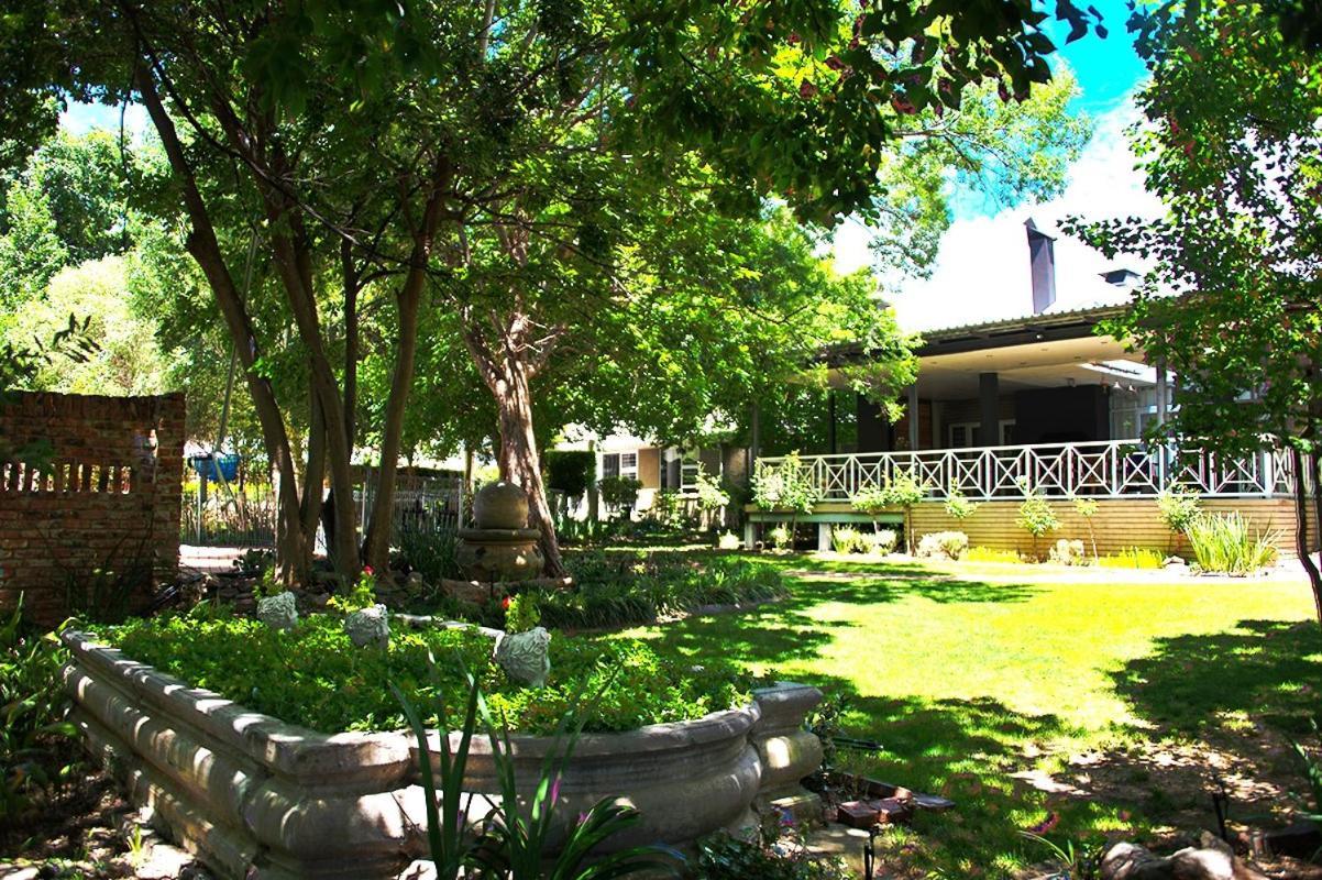 Kroon Manor Kroonstad Exterior foto